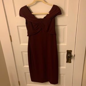 Neiman Marcus size 4 deep wine cap sleeve dress with twist detail